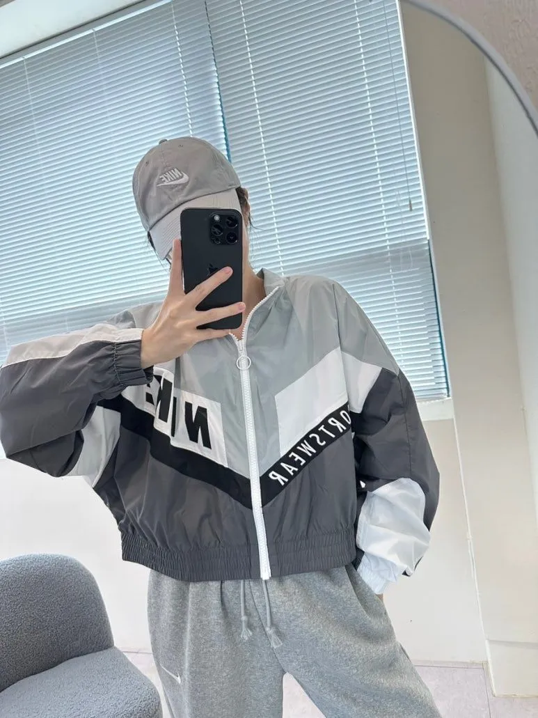 나이키 크롭 바람막이 자켓 HF5956-068 그레이 WOMENS XS,S,M,L(아시안핏)