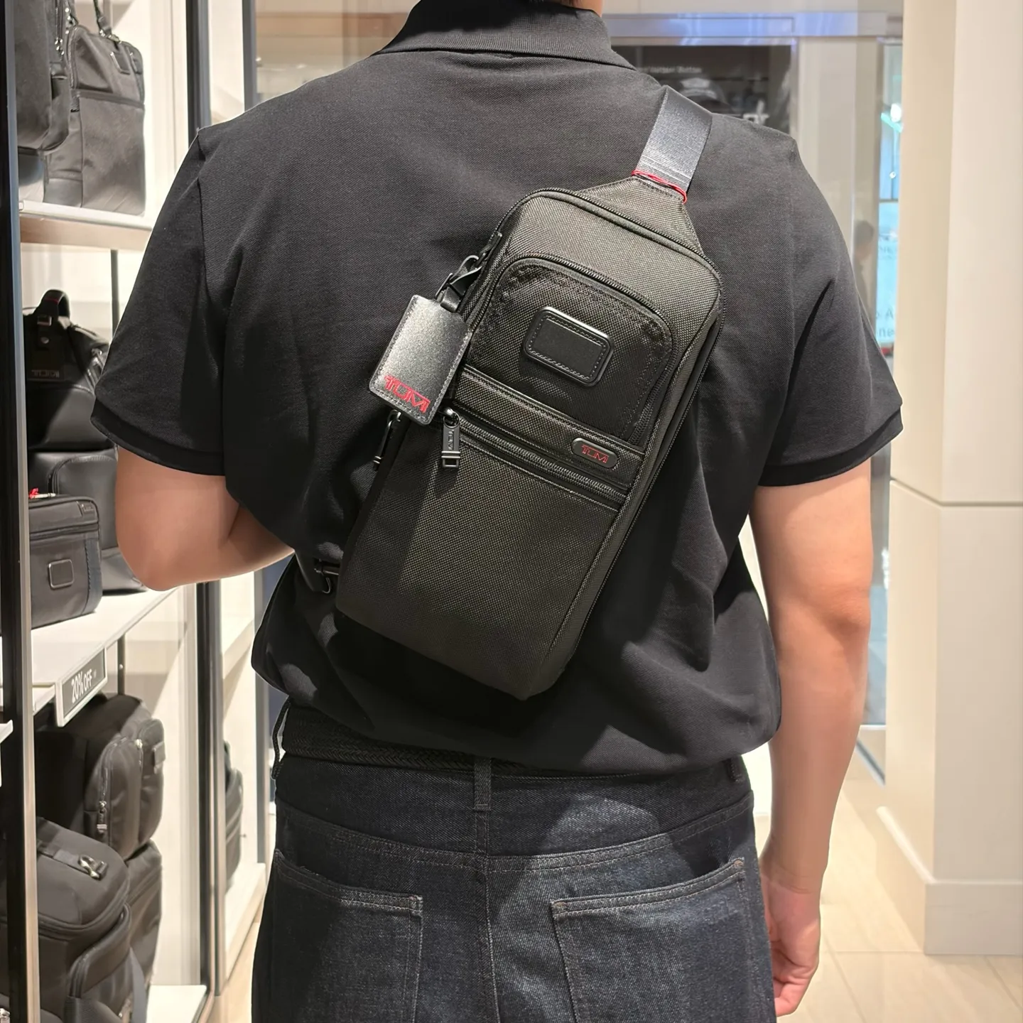 [해외] 투미 TUMI 컴팩트 슬링백 Compact Slingbag