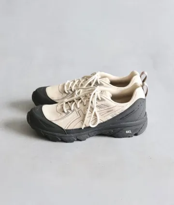 아식스 젤 벤쳐 6 쉴드 블랙 페더 그레이 운동화 1203A474-002