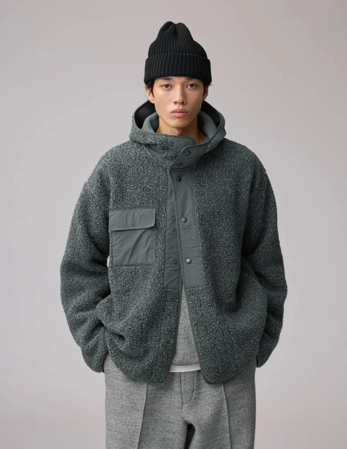 gu 엔지니어드 가먼츠 후리스