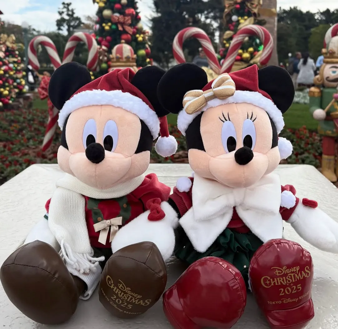 도쿄디즈니 크리스마스 미키 미니 인형 구해요