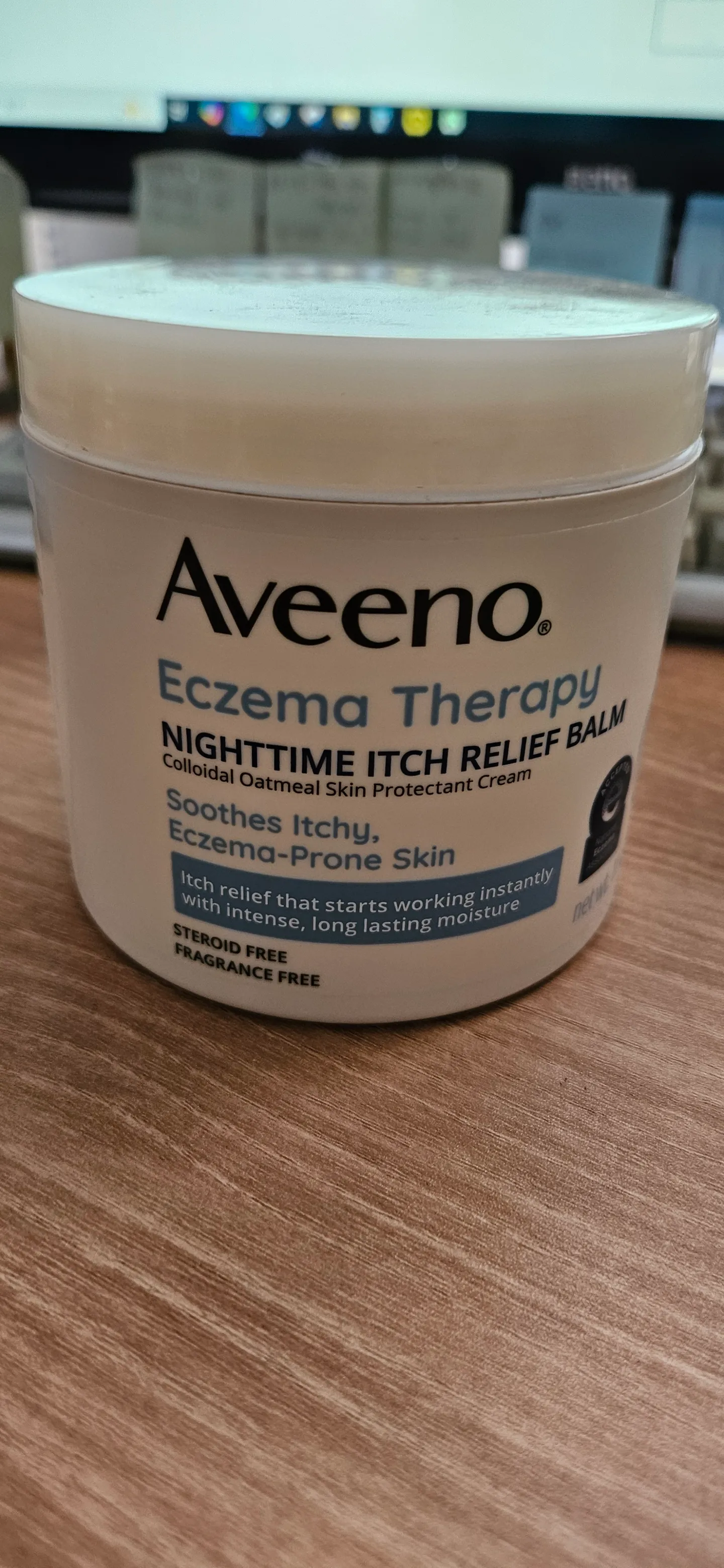 아비노 이그지마 테라피 나이트 이치 릴리프밤