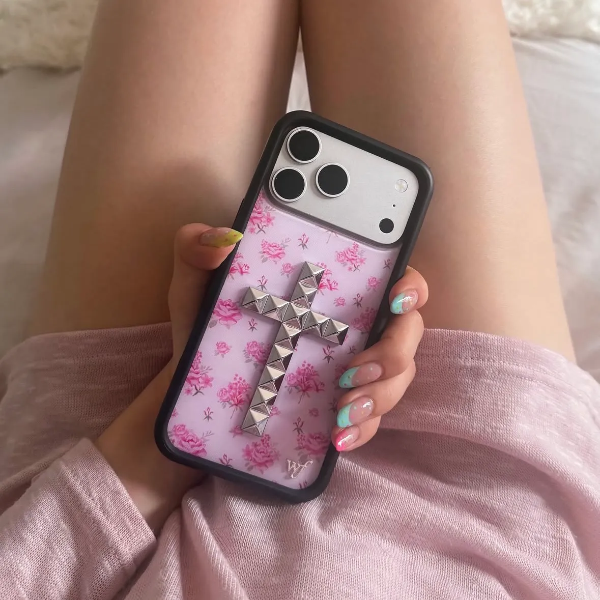 Stud Cross Forget Me Not Floral | Pink