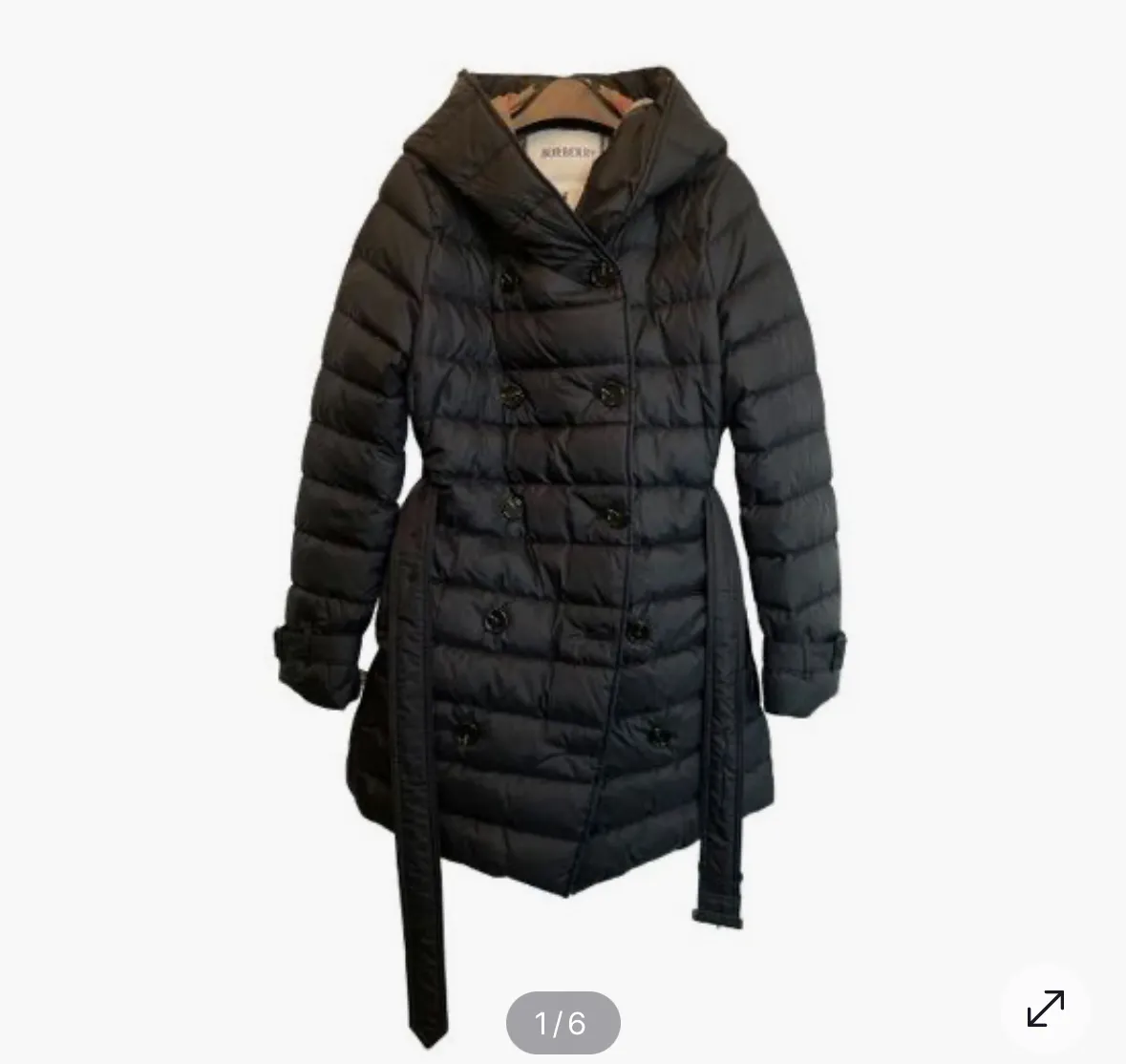 버버리 위틀리 하프/쇼트 다운 후드 패딩