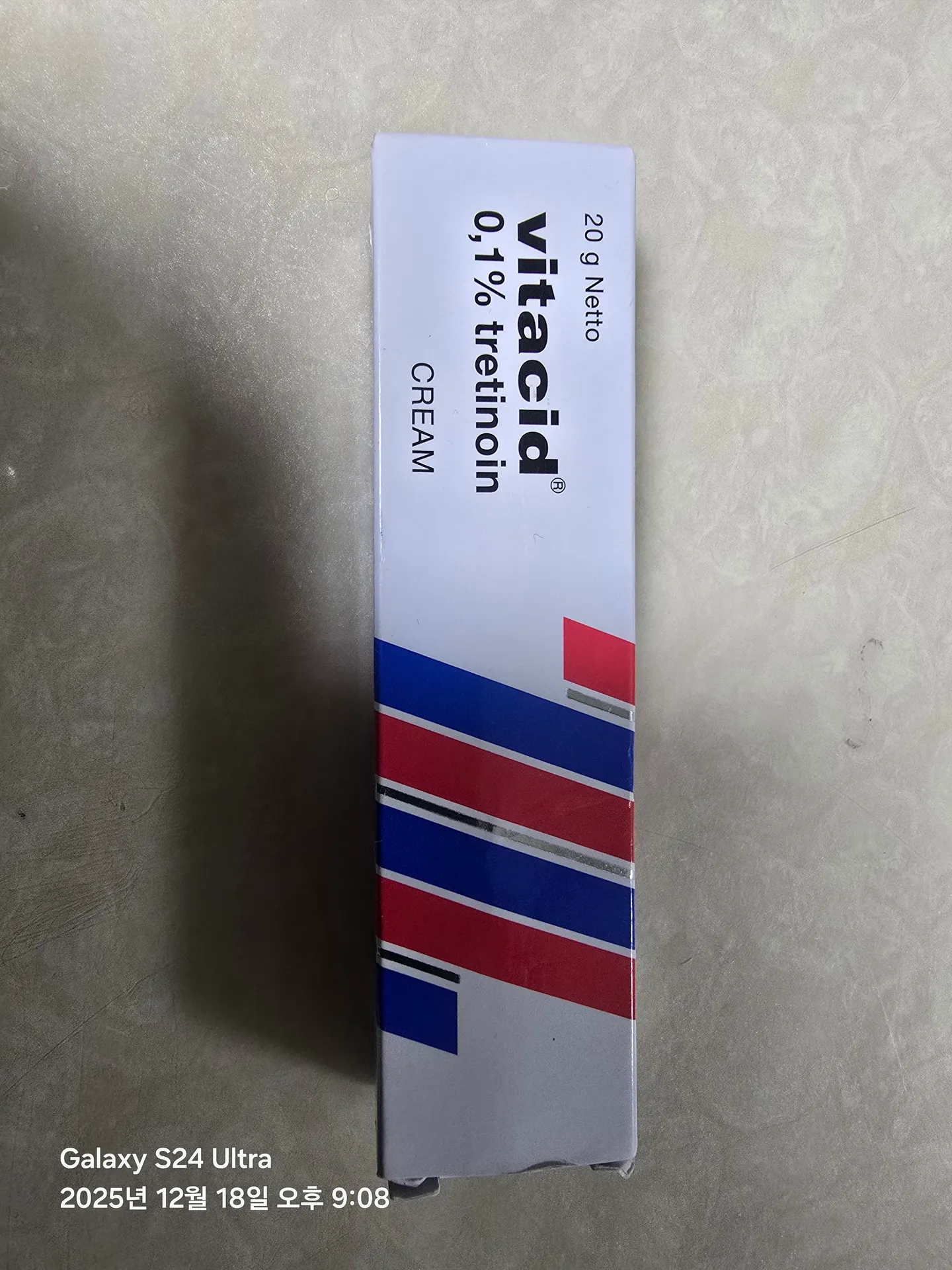 vitacid 0.1% tretinoin cream