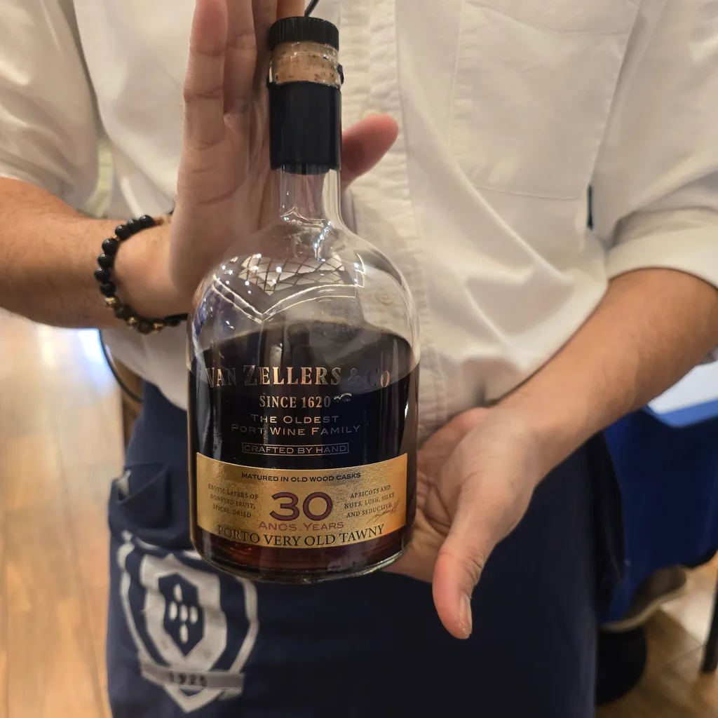 van zellers van 30year old tawny port
