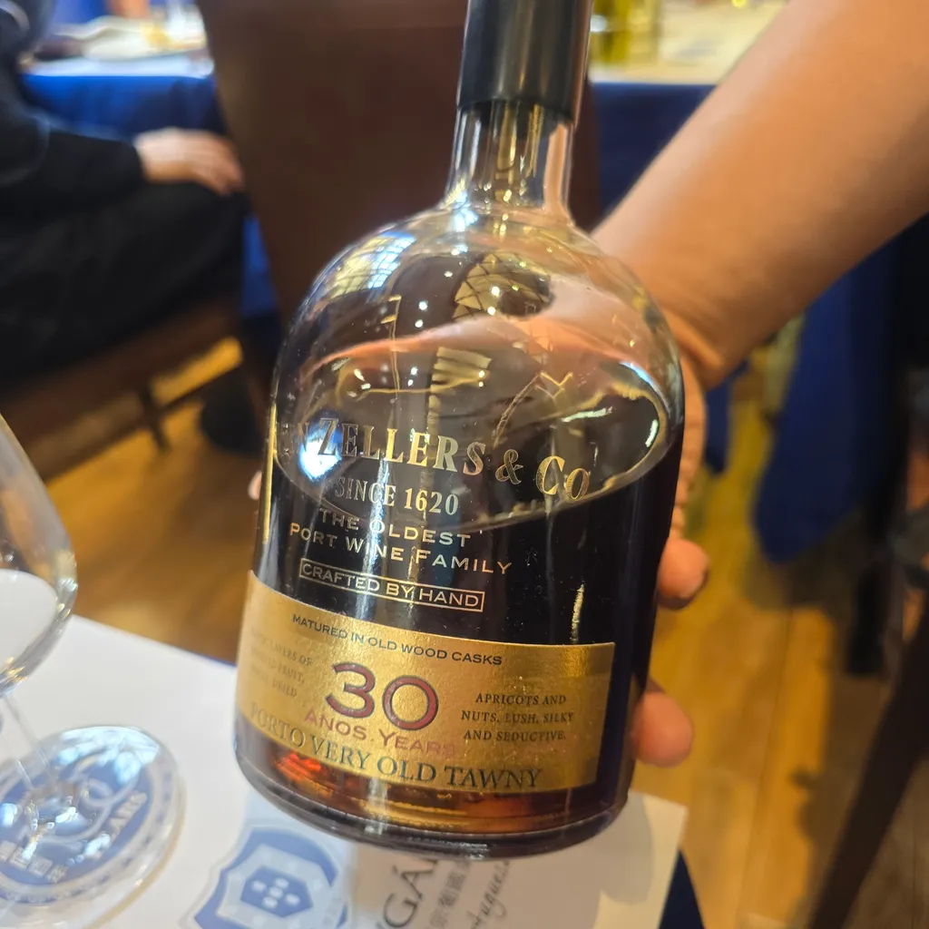  Van Zeller 30 Year Old Twany Port NV
